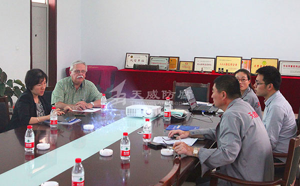 美國赫爾斯特酚醛樹脂涂層公司到天威防腐考察